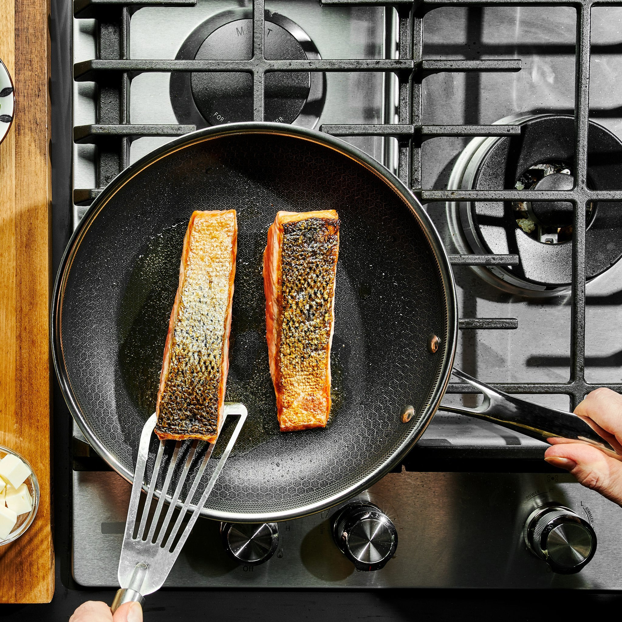 25 cm HexClad Hybrid Pan - Image 6