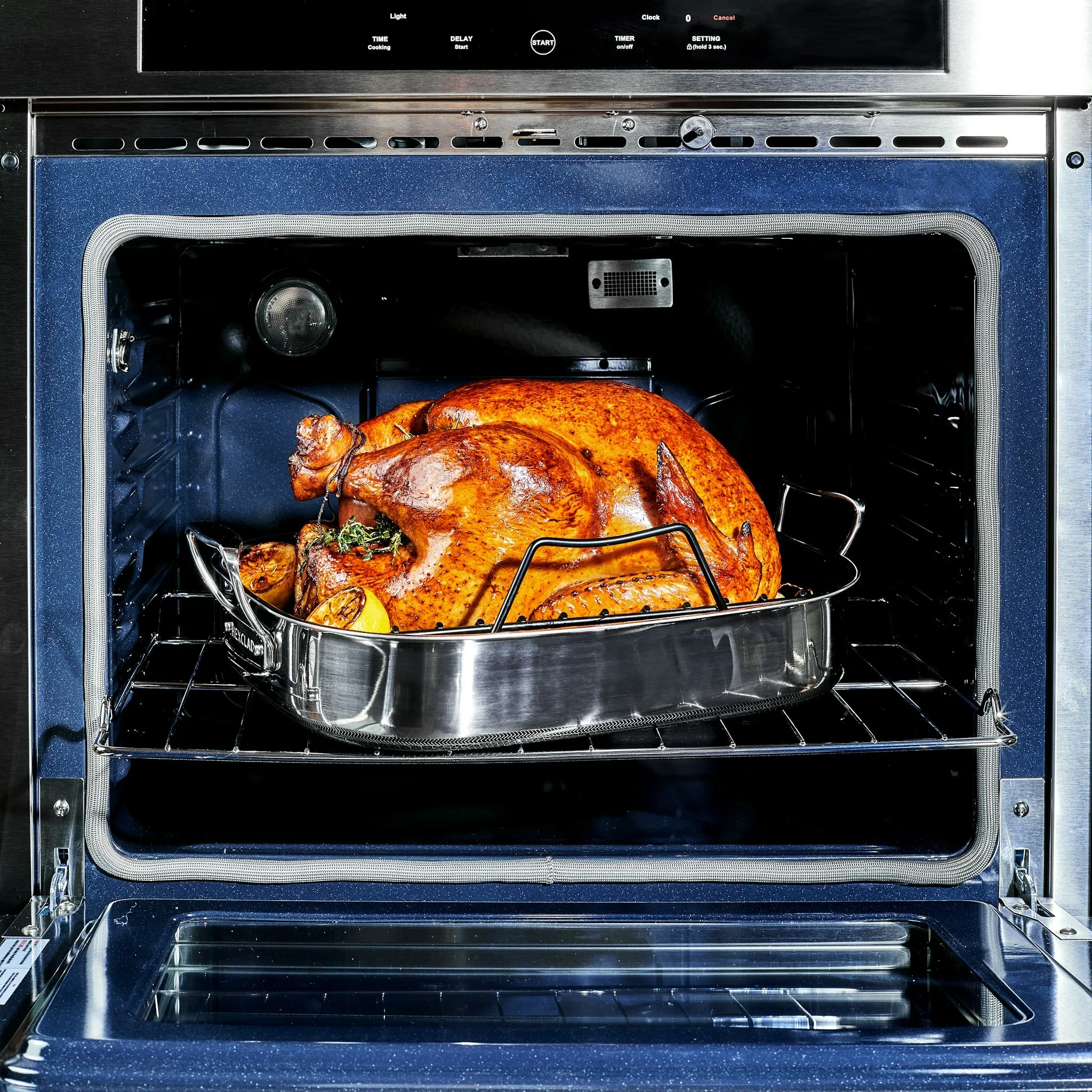 Extra-Large Hybrid Roasting Pan - Image 10